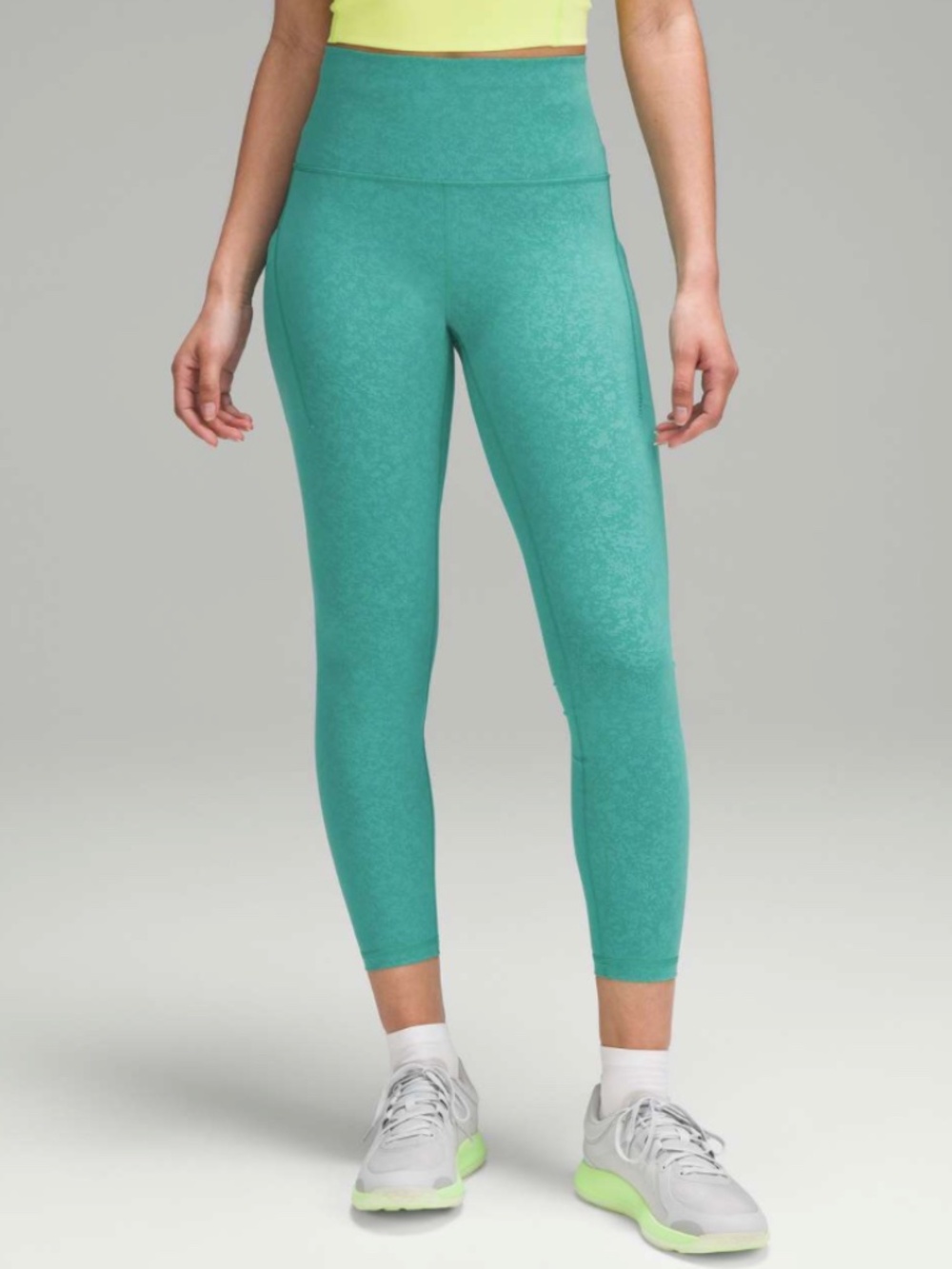 Lululemon Wunder Train High-Rise Tight with Pockets 25"